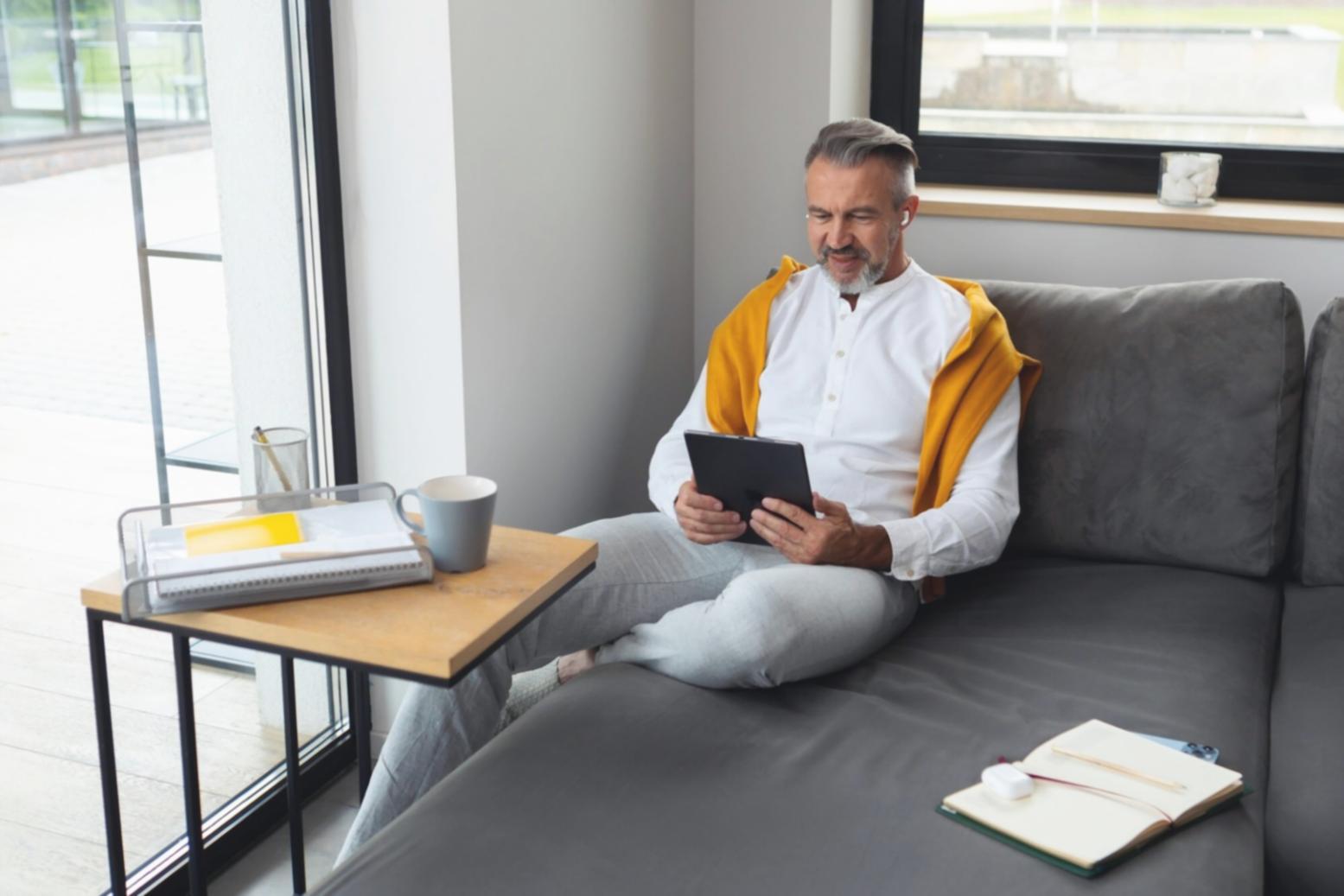 Teilnehmer bei der Analyse von Liquiditätsplanungen im Workshop-Format